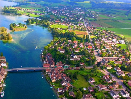 住房城乡建设部关于公布第二批全国特色小镇名单的通知