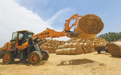 小秸秆  大产业(产经观察·做实做强做优实体经济③)