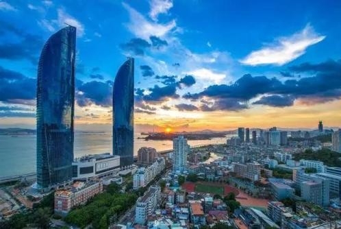 习近平：中国将在厦门建立金砖国家新工业革命伙伴关系创新基地