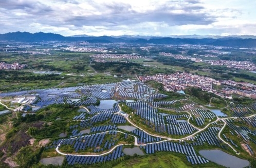 生态绿色发展：发电装机越来越清洁，数据中心越来越节能