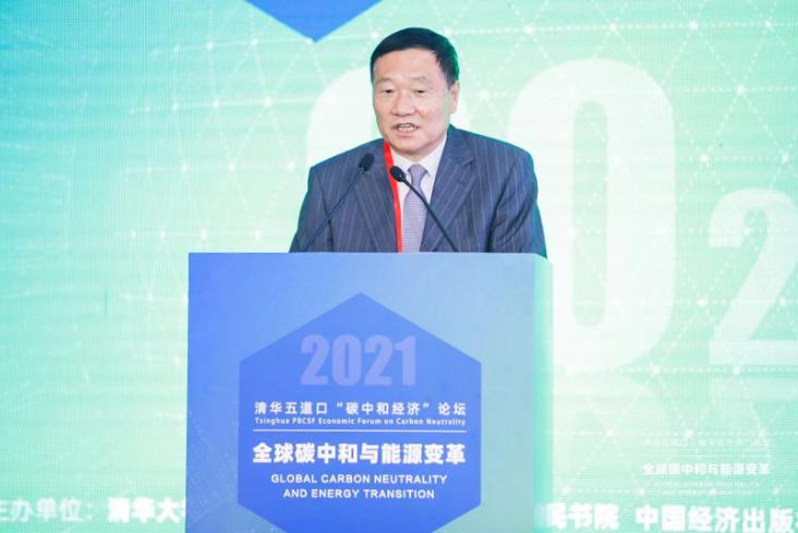 肖钢：建议财政贴息、央行再贷款等激励支持绿色金融发展